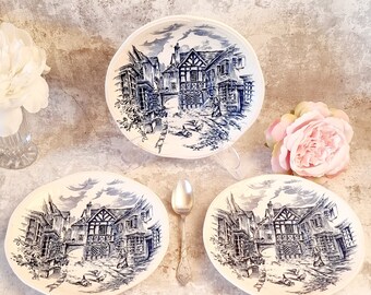 3 French Ceramic Dessert Plates by Gien in Blue and White