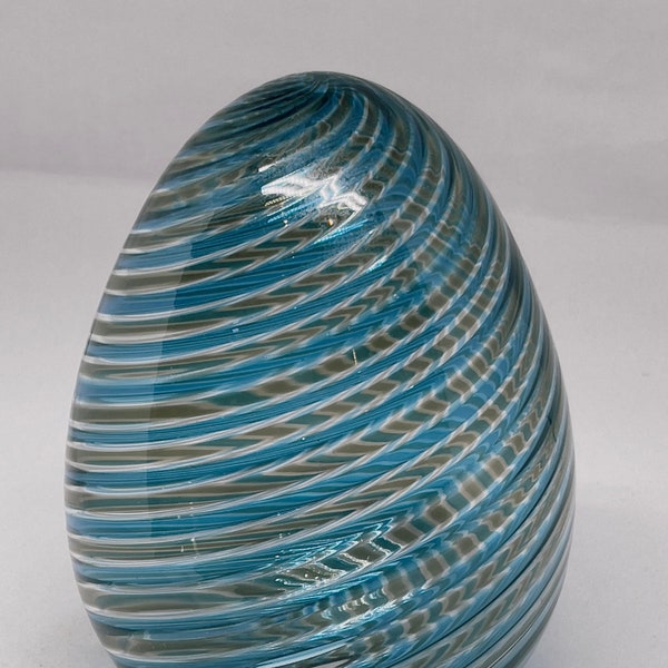 Venini Murano Canne Ritorte Art Glass Egg Sculpture