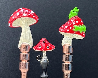 Mushroom / Heart Guard Cribbage Pegs