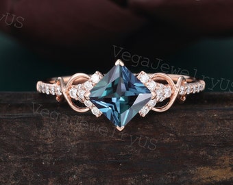 Princess cut alexandrite engagement ring Unique rose gold moissanite ring Dainty diamond bridal ring Twist promise ring Anniversary gift