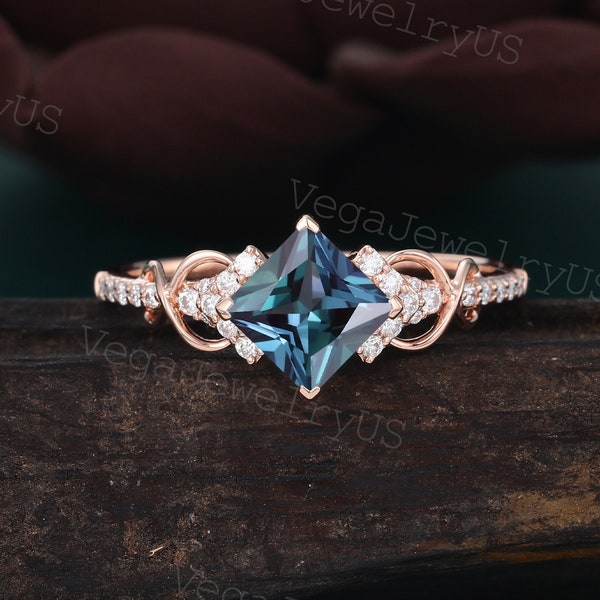 Princess cut alexandrite engagement ring Unique rose gold moissanite ring Dainty diamond bridal ring Twist promise ring Anniversary gift