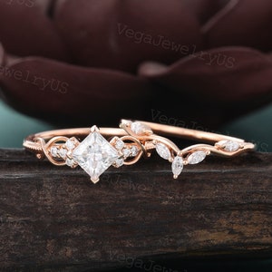 Princess cut moissanite ring set Unique rose gold engagement ring set Dainty Marquise wedding band Milgrain diamond bridal set Marriage ring