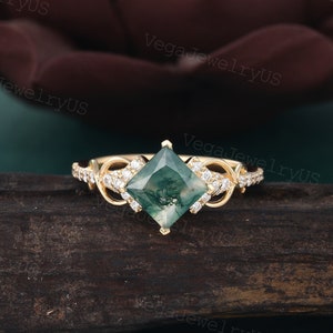 Princess cut moss agate engagement ring Unique yellow gold moissanite ring Dainty diamond bridal ring Twist promise ring Anniversary ring