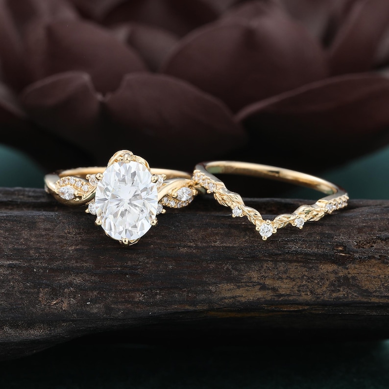 Oval Cut Moissanite Engagement Ring Set Unique Yellow Gold Infinity ...
