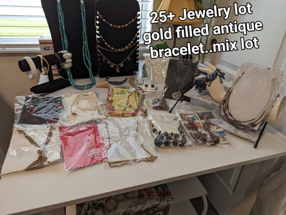 Lot De Bijoux Anciens - Occasion, En L'état - Idéal Pour Collectionneurs Ou Créations