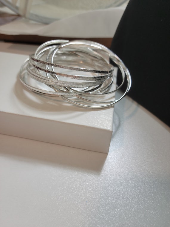 1990s Infinity Bangle Tangle Bracelets Eternity O… - image 3