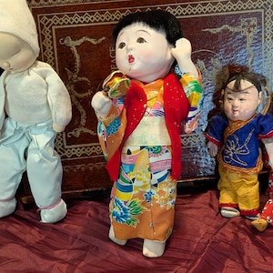 Antique Oriental Japan Dolls Porcelain Face and Shackman Cloth Doll Collection 1940s or older