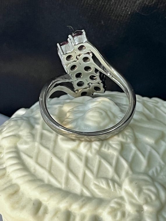 1970s Ruby Ring Cluster Design 316 LS quality to … - image 6