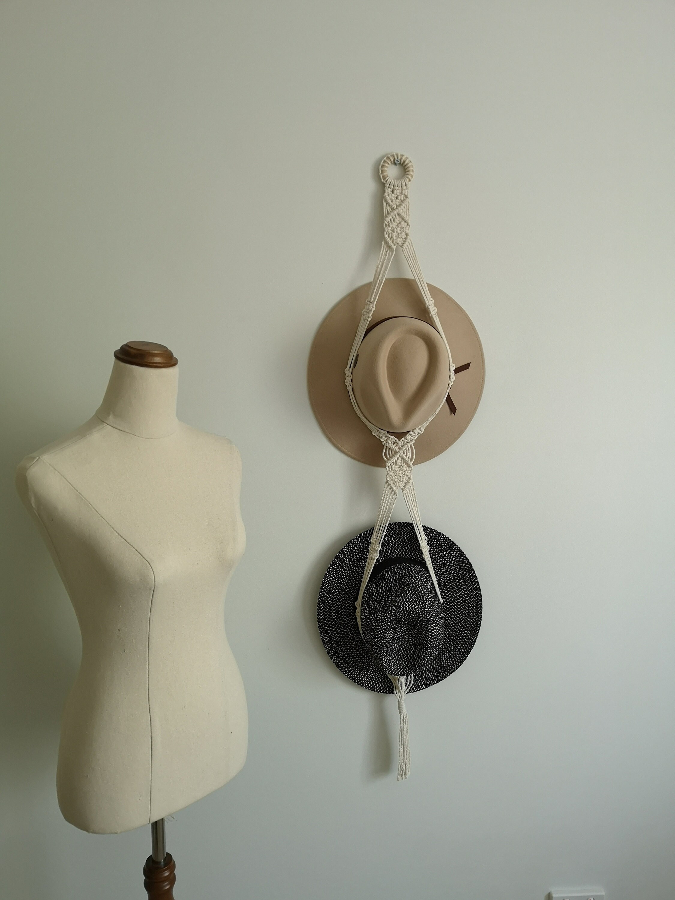 Macrame Hat Holder Boho Single or Double Hat Hanger Akubra Hat Holder