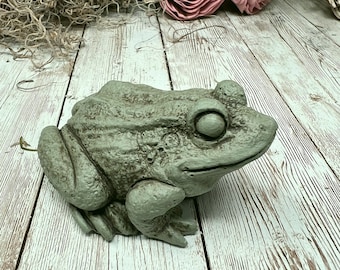 Small Frog, Toad, Little Frog Prince, Frog Statue, Concrete Frog, Cement Frog