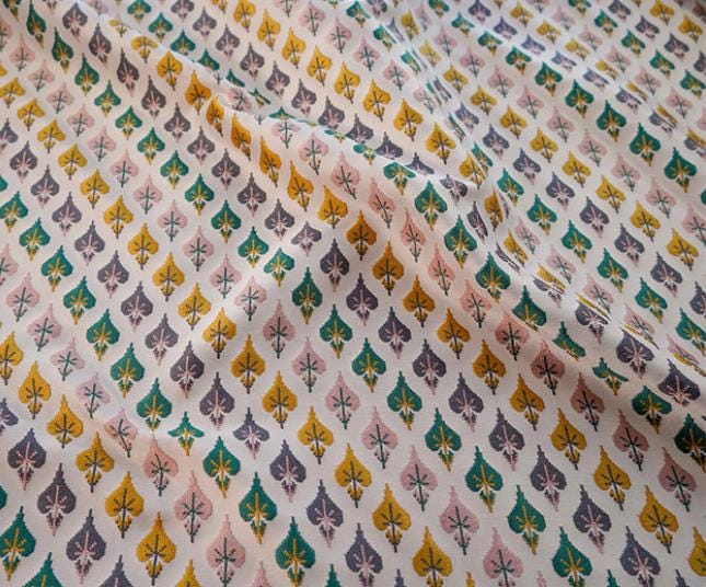 ancien fragment de tissu textile broderie brocart laine française 688
