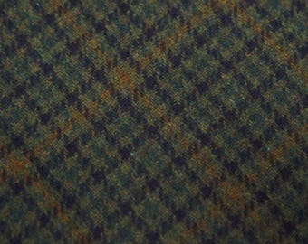Vintage Plaid Wool Blend Tweed Fabric - 500g/m Mid-Heavy Coat, Dress & Suit Material - Autumn/Winter 58" Wide