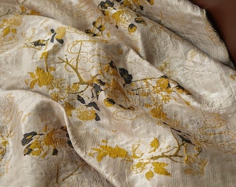 Tela brocada estampada con diseño de jacquard y estampado asiático de nubes amarillas por metro