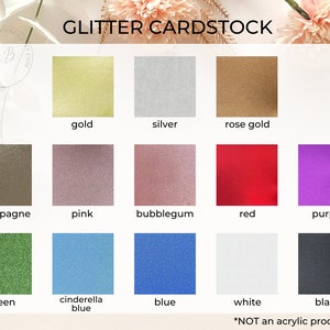 Puede incluir: Una tabla que muestra 12 colores diferentes de cartulina con purpurina. Los colores son dorado, plateado, oro rosa, champ&aacute;n, rosa, chicle, rojo, morado, verde, azul cenicienta, azul, blanco y negro. El texto "GLITTER CARDSTOCK" est&aacute; en la parte superior de la tabla. El texto "*NOT an acrylic product" est&aacute; en la parte inferior de la tabla.