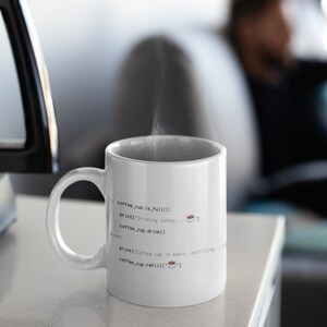 Koffiemok voor programmeurs, grappig cadeau voor codeerders, softwareontwikkelaars, informatici (325 ml x 440 ml) 11 oz