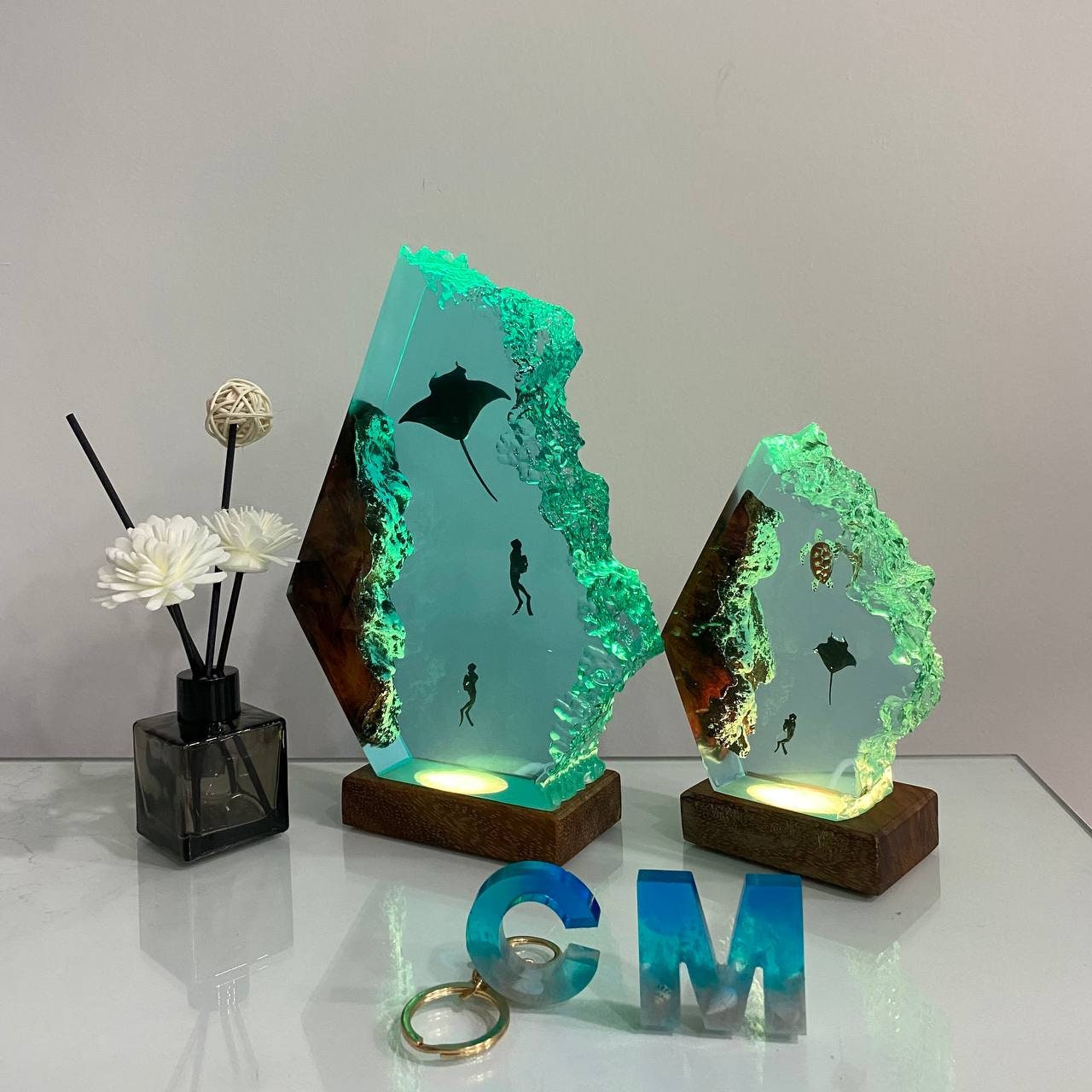 LED Ocean Diver Lights Epoxy Resin Table Lamp - Handmade Desk Art Ornament for Office Bedroom, Christmas Easter Gift