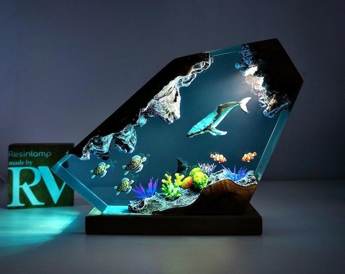 Custom Epoxy Resin Ocean Lamp, Whale, Turtle, Manta Ray Night Light,  resin art, gift for home, Gift for Kid, Unique Christmas