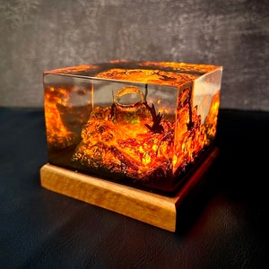 Ri.ng OT da.rk lo.rd lamp, Custom Epoxy Resin Lamp, Lighting Home Decor, Resin Night Light, Christmas gifts, gift for him,