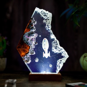 Custom Star Trek USS Voyager Lamp: Resin & Wood Spacecraft Night Light