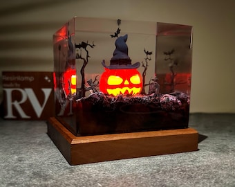 Handmade Resin Pumpkin Halloween Night Light: Wood Base Epoxy Lamp