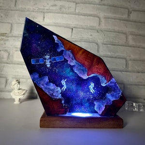 INTERSTELLAR EPOXY LAMP, Space Galaxy Resin and Wood Night Light