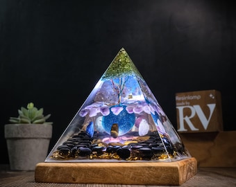 Orgonite Crystal Pyramid Lamp: Energy Generator Resin Art