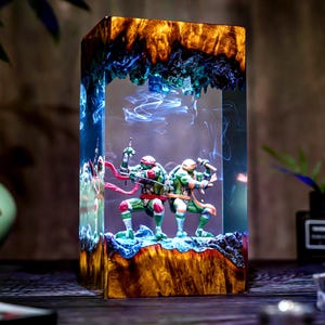 Warrior Turtle Lamp Diorama, Handmade Resin & Wood Night Light, Samurai Turtle Decor, Hero Sewer Lamp Gift, Christmas, gift for him