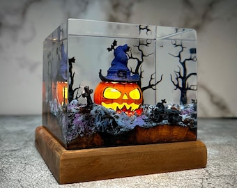 Pumpkin Halloween lights, Handcrafted Resin Wood Night lights,Custom Epoxy Resin Lamp, Resin Night Light, Resin Art Lamp, Halloween Decor