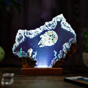 Astronaut & Alien Resin Lamp: Galaxy Night Light, Space Theme