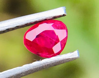 Natural Pigeon Blood Ruby, Heart Cut, Untreated Gemstone (0.30 Cts)