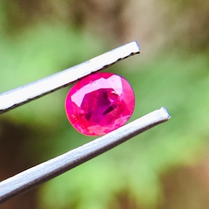 AAA Quality Natural Ruby Gemstone Brilliant Cut, Unheated Ruby , Untreated Ruby Top Quality Ruby gemstone, 0.30 Cts - 4.2x3.6x2mm