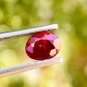 100% Natural Ruby Pigeon Blood Color Stone, Unheated Ruby, Natural Untreated Ruby Top Quality Ruby gemstone, 0.55 Cts, 5.1x4x2.8mm