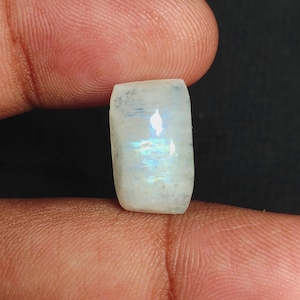 Blue Flashy Natural Rainbow Moonstone Cabochon Gemstone - Moonstone Loose Stone For Jewelry Making, Blue Fire Stone - 6.40 Cts- 14x8x5mm