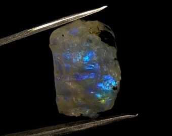 Genuine Raw Rainbow Moonstone frente plano áspero piedra preciosa azul piedra lunar trozo AKA labradorita blanca