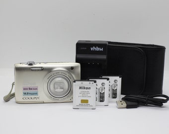 Nikon Coolpix S3100 in Silver: Capture Your Memories with Elegance and Efficiency Compact Digicam Travel Pack Starter Kit Vintage Retro