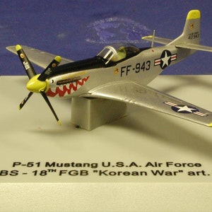 CDC Armour P-51 Mustang USAF Korean War 1:100 scale diecast by Franklin Mint
