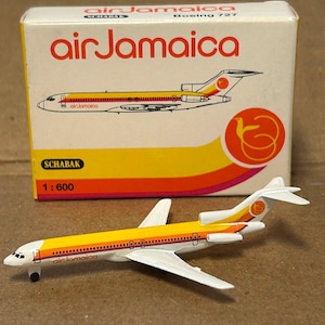 Boeing 727 Toy Plane - Etsy