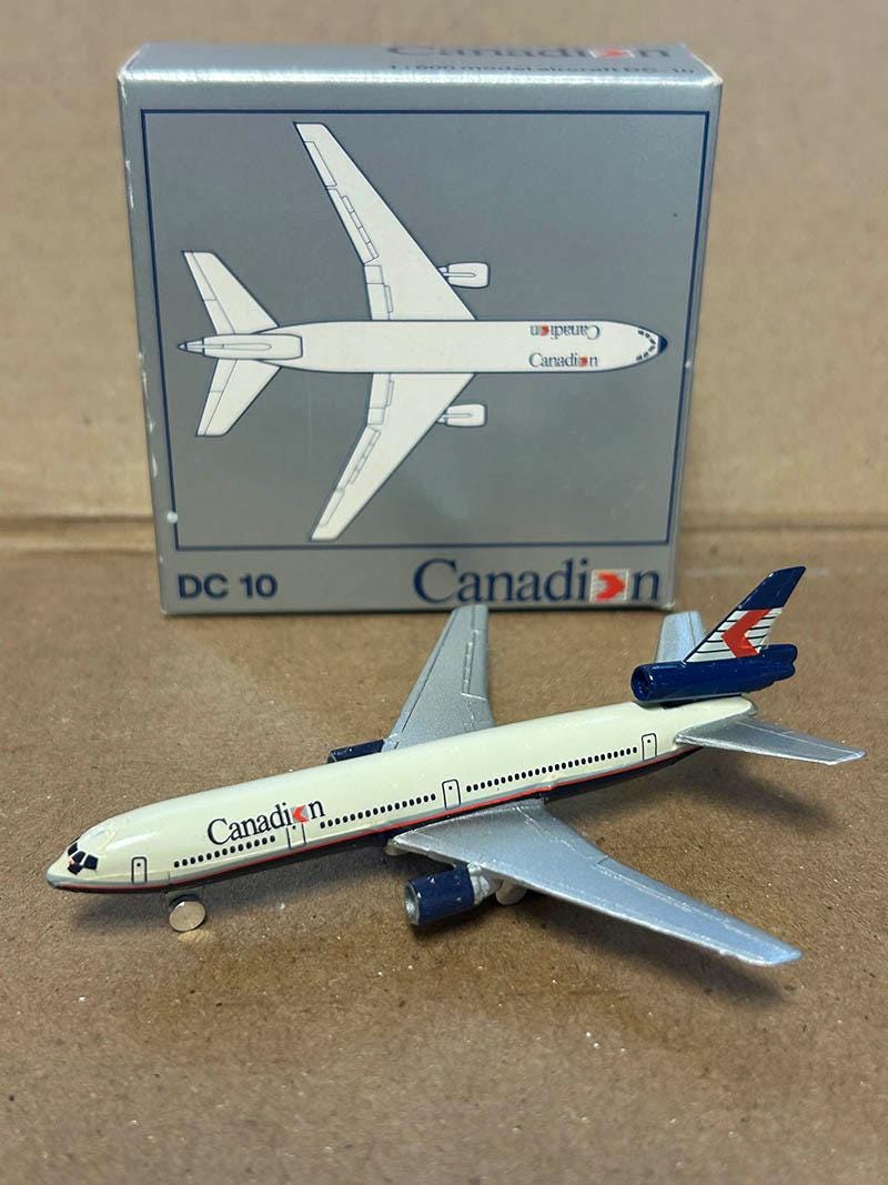 Douglas dc 8 - Etsy 日本