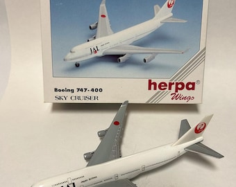 B747-400 JAL Airlines by Herpa in 1:500 scale diecast