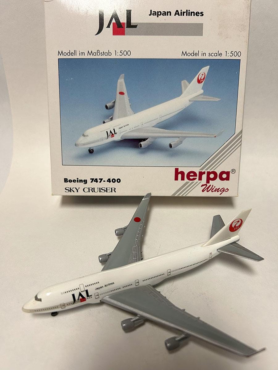 Avion Herpa 1/500 - Boeing 747-400 Cathay Pacific - Collection