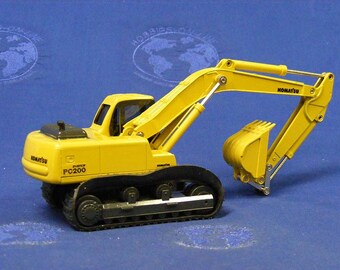 Komatsu PC200 Avance Track Excavator in 1:43 Scale Diecast