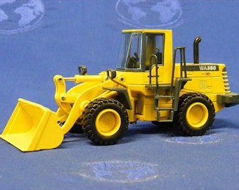 Komatsu WA350 Active wheel loader 1:50 scale diecast by Goodswave of Japan
