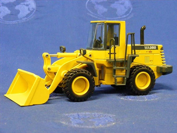 【本体極美品】KOMATSU WHEEL LOADER WA350 【即日発送】 Komatsu WA350 Active Wheel Loader 1:50 Scale Diecast by Goodswave