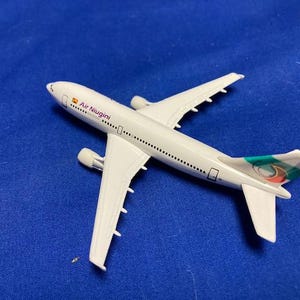 マクドネル・ダグラス MD 11 アメリカン航空 1:500 スケール ダイ