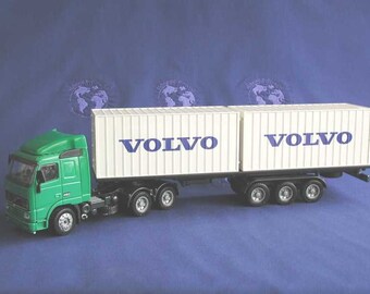 HERPA - IVECO S-Way LNG 4x2 Con Rimorchio A 3 Assi GEBRUDER WEISS - 1