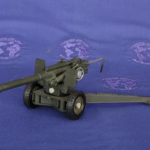 105 MM Howitzer gun(metal wheels)- Solido 1:50 scale diecast model -Includes original box