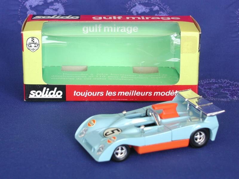 SOLIDO : Ensemble de 4 voitures miniatures comprenant : Ferrari Daytona, réf. 165 ; F