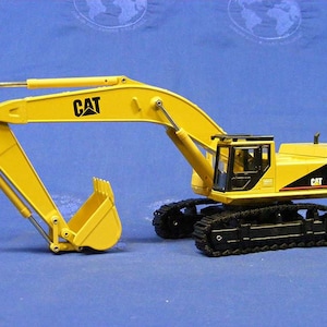 Caterpillar 375  Track Excavator (New Color) -Joal 1:50 scale diecast