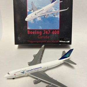 B747-400 GARUDA Indonesia Airline in 1:500 scale diecast