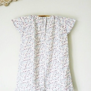 Romantic girl&#39;s long dress with ruffle